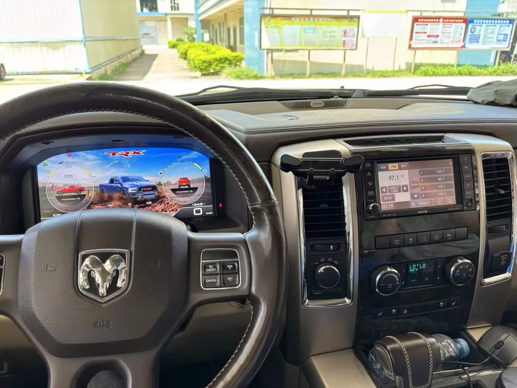 Dodge Ram digitaal dashboard upgrade